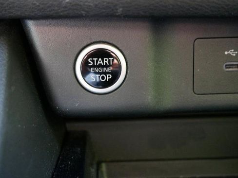 Certified 2023 Nissan Rogue SV AWD/4WD image 21