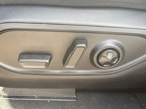 Used 2023 Jeep Grand Cherokee Limited w/ Trailer Tow Prep Group (B) image 15