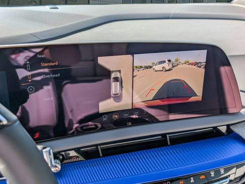 New 2025 Cadillac Optiq Sport 2 w/ LPO, ONYX Package image 25