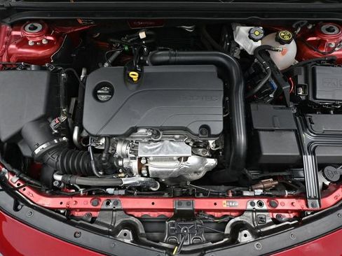 Used 2024 Chevrolet Malibu LT image 46