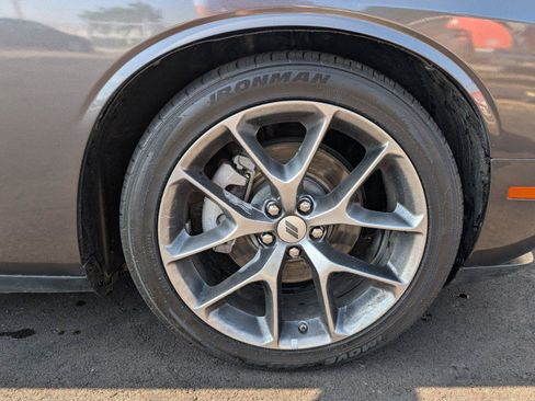 Used 2022 Dodge Challenger GT RWD image 37