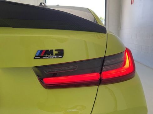 Used 2023 BMW M3 Competition w/ M Carbon Exterior Package image 21