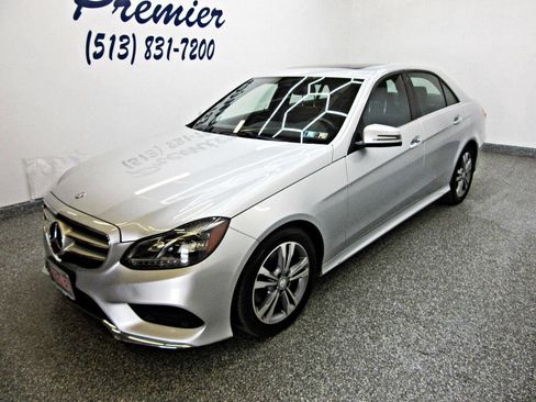 Used 2015 Mercedes-Benz E 350 4MATIC Sedan image 1