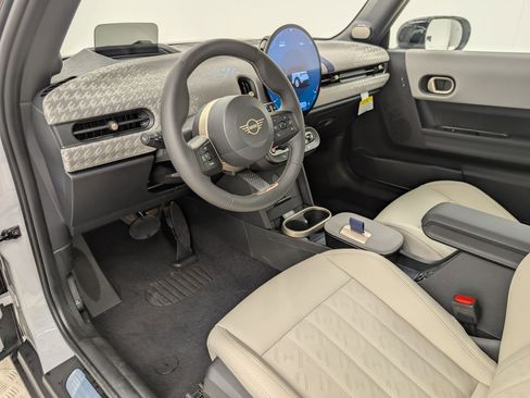 New 2026 MINI Cooper S image 4