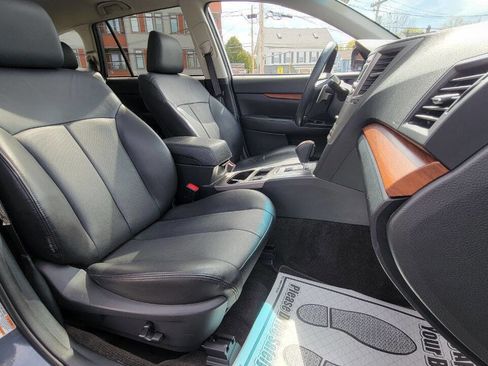 Used 2014 Subaru Outback 2.5i Limited AWD/4WD image 20