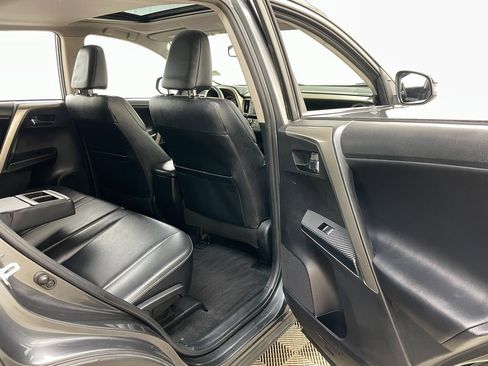 Used 2014 Toyota RAV4 Limited image 37