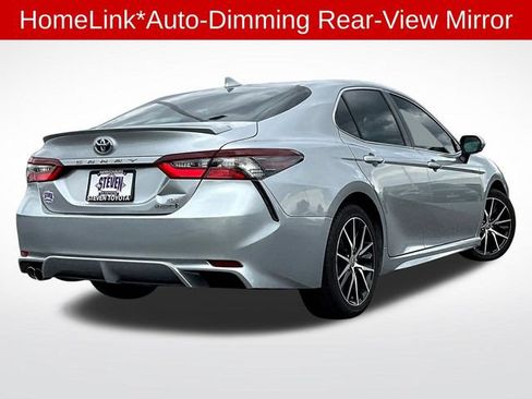Used 2024 Toyota Camry SE w/ Audio Upgrade Package FWD image 6