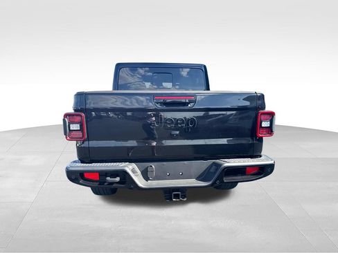 Used 2021 Jeep Gladiator Overland AWD/4WD image 8
