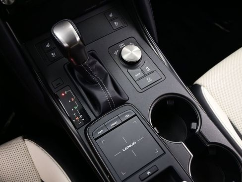 Used 2023 Lexus IS 350 F Sport w/ Navigation Package image 25