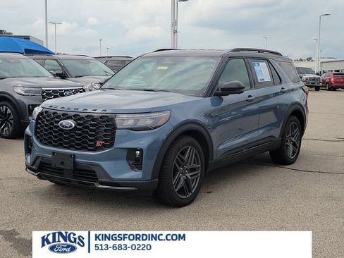Certified 2025 Ford Explorer ST AWD/4WD image 1