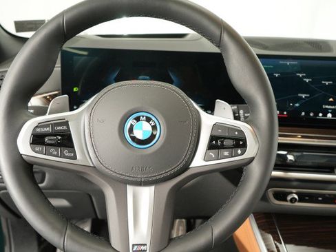 Used 2026 BMW X5 xDrive50e w/ M Sport Package AWD/4WD image 26