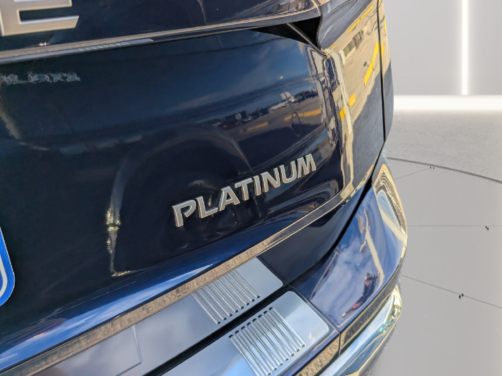 Used 2025 Nissan Rogue Platinum FWD image 9