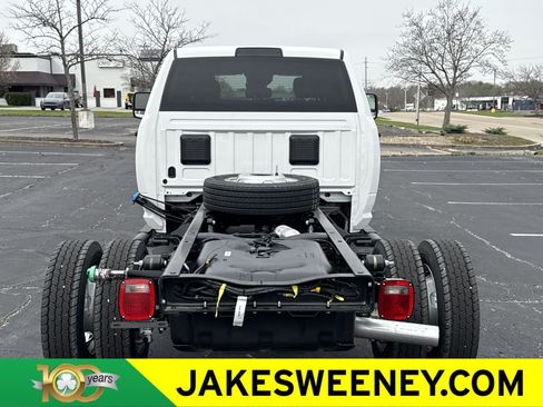 New 2026 RAM 4500 Tradesman w/ Chrome Appearance Group AWD/4WD image 7