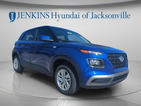 New 2026 Hyundai Venue SE FWD image 9