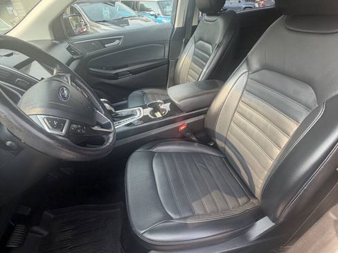 Used 2017 Ford Edge SEL w/ Equipment Group 201A AWD/4WD image 19