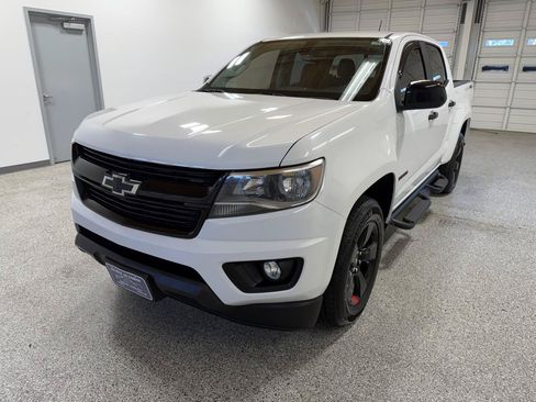 Used 2020 Chevrolet Colorado LT w/ Redline Special Edition AWD/4WD image 2