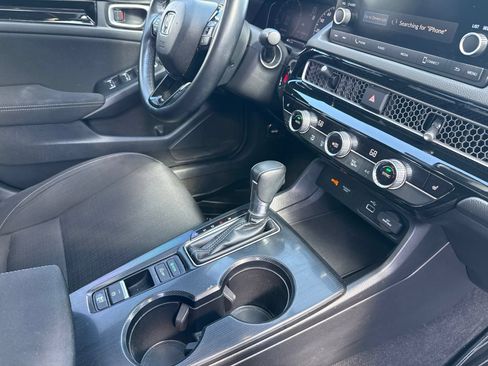 Certified 2023 Honda Civic EX image 30