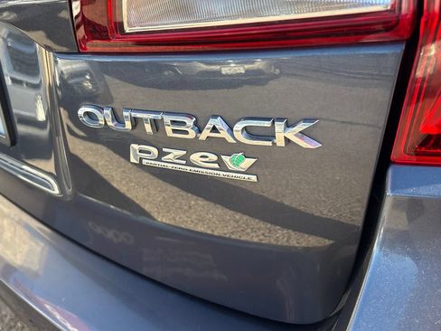 Used 2015 Subaru Outback 2.5i Premium AWD/4WD image 23