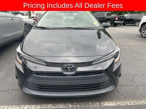 Used 2023 Toyota Corolla LE FWD image 13