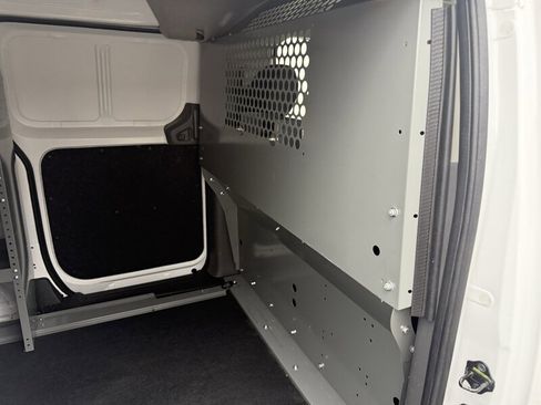 Used 2021 Nissan NV200 SV image 5