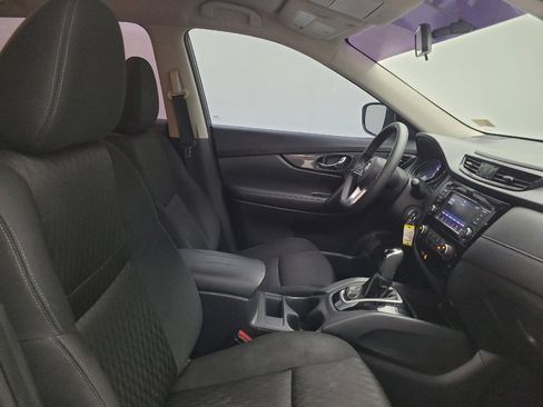 Used 2018 Nissan Rogue S FWD image 21