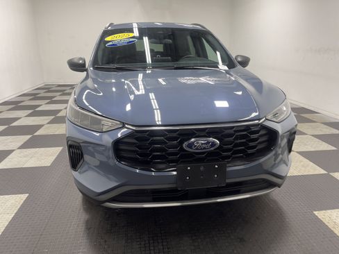 Used 2025 Ford Escape ST-Line image 7