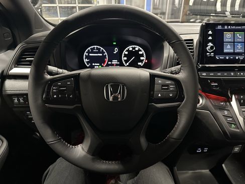 New 2026 Honda Odyssey Sport-L image 9