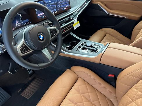 New 2026 BMW X7 xDrive40i w/ M Sport Package image 4