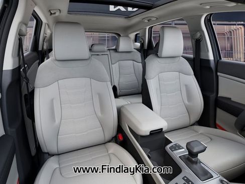 New 2026 Kia Sportage SX image 18