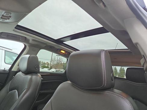 Used 2013 Cadillac SRX Premium w/ Driver Assist Package image 28