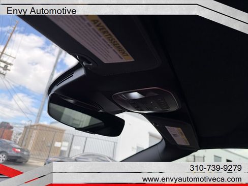 Used 2020 Ferrari Portofino image 42