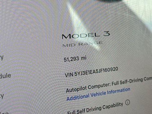 Used 2018 Tesla Model 3 Mid Range image 24