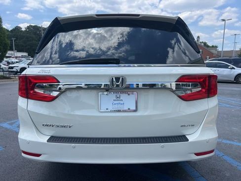 Used 2018 Honda Odyssey Elite image 7