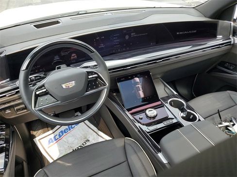 New 2025 Cadillac Escalade Sport w/ Touring Package image 9