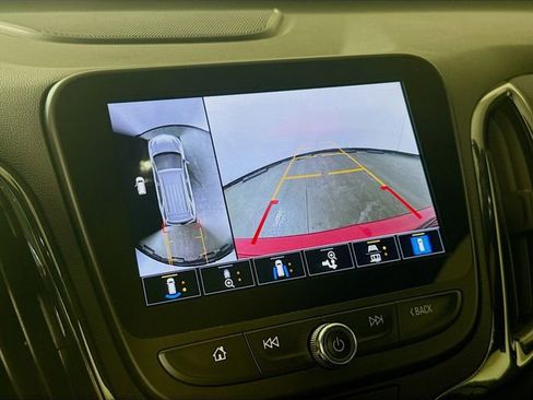 Used 2023 Chevrolet Equinox RS w/ RS Leather Package FWD image 15