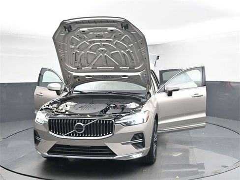 Used 2023 Volvo XC60 B5 Plus w/ Protection Package image 53