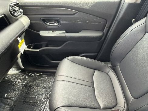 New 2026 Honda Pilot image 12