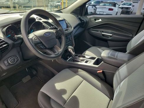 Used 2018 Ford Escape SE FWD image 11