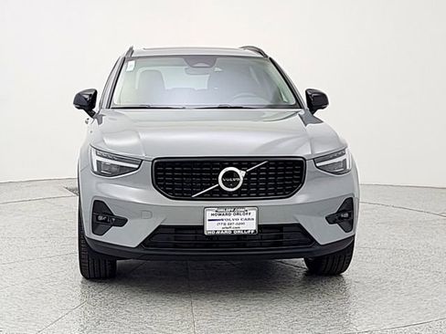 New 2026 Volvo XC40 B5 Plus w/ Climate Package AWD/4WD image 2