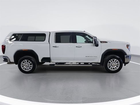 Certified 2021 GMC Sierra 2500 SLT w/ X31 Off-Road Package image 2