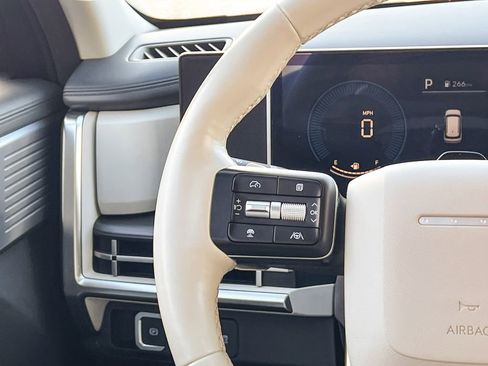 Certified 2025 Hyundai Santa Fe SEL image 20