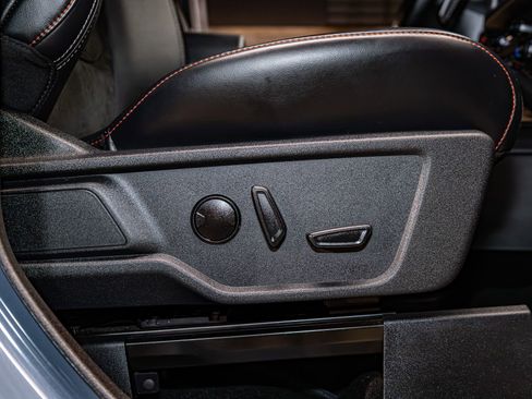 Used 2024 Ford Bronco Raptor image 25