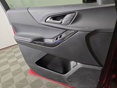 Used 2025 Chevrolet Equinox RS w/ Convenience Package III image 30