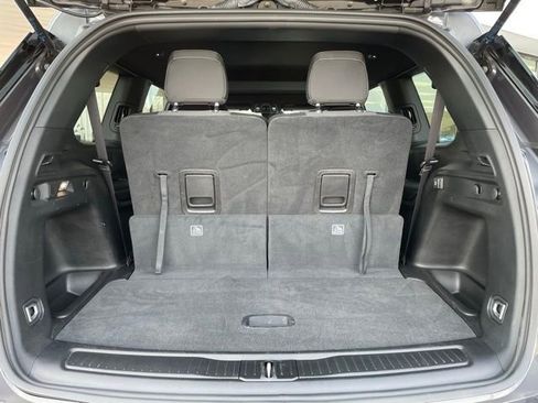 Used 2025 Jeep Grand Cherokee L Laredo AWD/4WD image 31