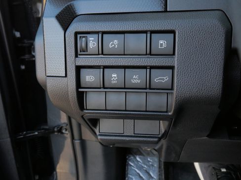 Certified 2025 Toyota 4Runner Limited image 27