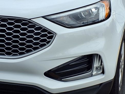 Certified 2024 Ford Edge SEL w/ Convenience Package AWD/4WD image 32