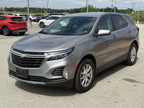 Used 2024 Chevrolet Equinox LT FWD image 4