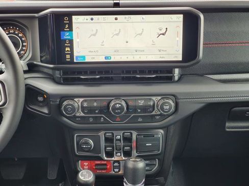 New 2026 Jeep Wrangler Unlimited Rubicon w/ Whitecap Package image 22