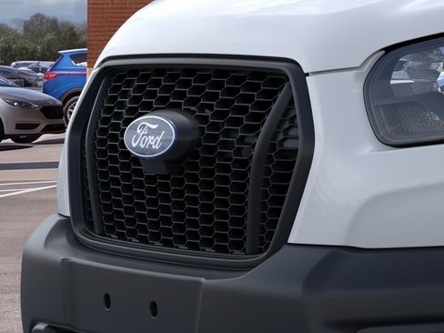 New 2026 Ford Transit 250 148 Medium Roof w/ Load Area Protection Package RWD image 17