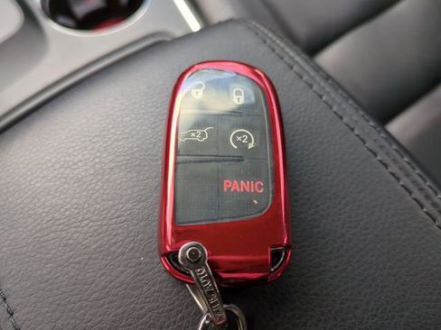 Used 2017 Dodge Durango GT w/ Nav & Power Liftgate Group image 36